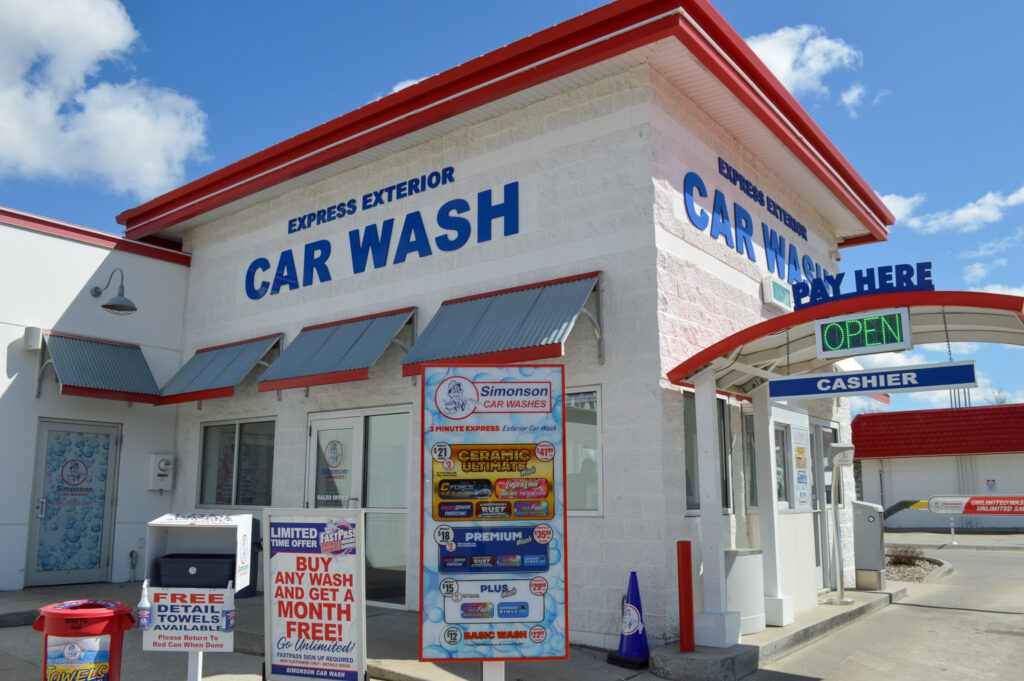 simonson-grandforks-exterior-87